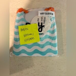 Blue and White Wave Pattern Bib